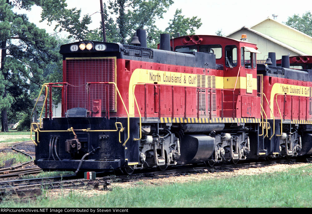North Louisiana & Gulf MP15DC NLG #43